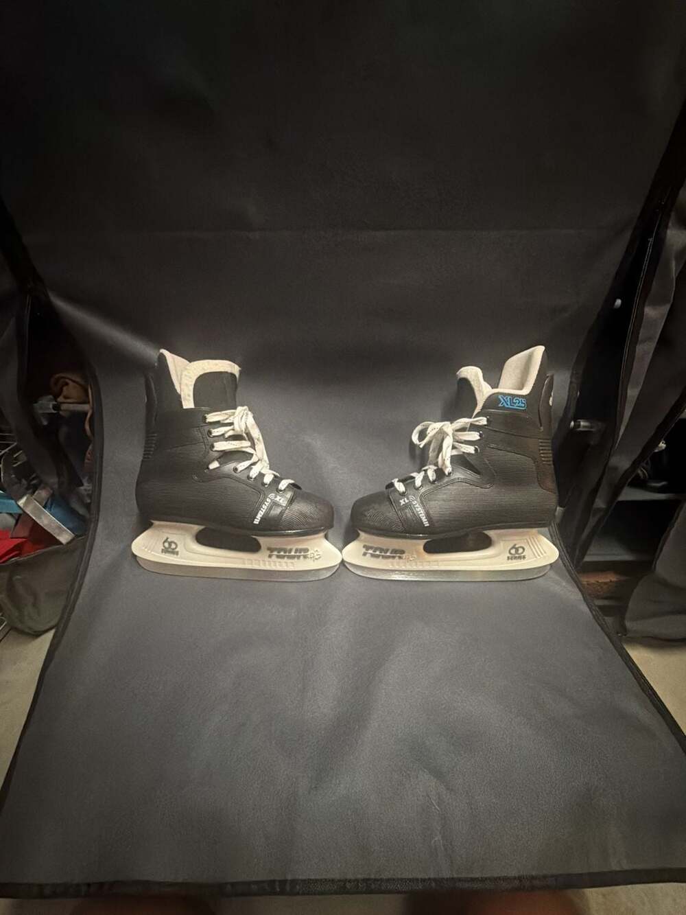 Tour CDN XL25 Series XL Black Ice Hockey Skates Size 7
